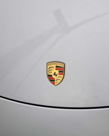 Porsche 718 Cayman T — photo 33