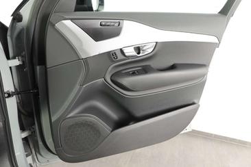 Volvo XC90 T8 Recharge Plus — photo 29