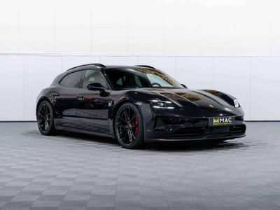 Porsche Taycan Performance Package