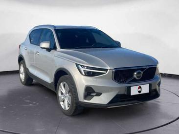 Volvo XC40 B3 Core — photo 7