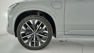 Volvo XC90 T8 Recharge Plus — photo 11
