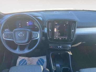 Volvo XC40 B3 Core — photo 10