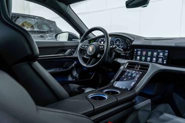 Porsche Taycan Performance Package — photo 8