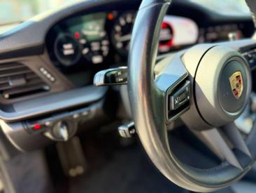 Porsche 992 I Carrera 2 — photo 19