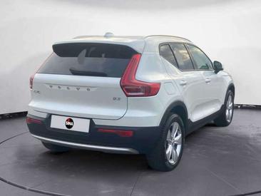 Volvo XC40 B3 Core — photo 5