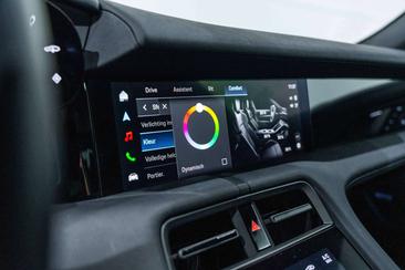 Porsche Taycan Performance Package — photo 19