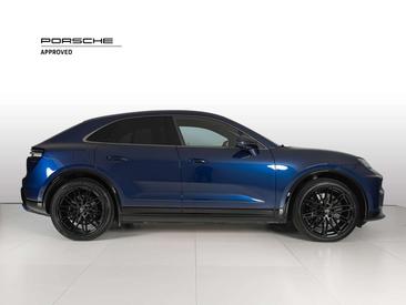 Porsche Macan Turbo — photo 4