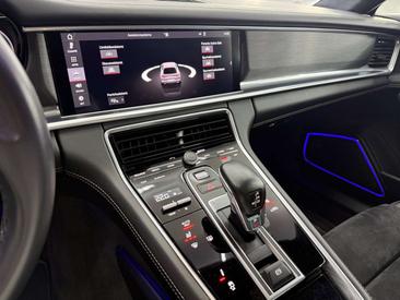 Porsche Panamera II GTS — photo 10