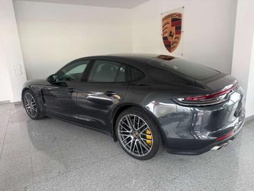 Porsche Panamera II Turbo S — photo 11