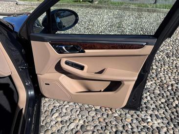 Porsche Macan GTS — photo 15