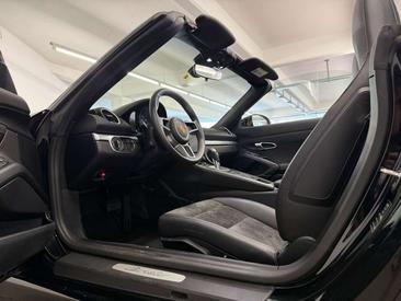 Porsche 718 Boxster — photo 12