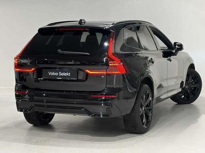 Volvo XC60 B5 Black Edition Plus