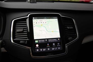 Volvo XC90 T8 Recharge Ultimate — photo 13