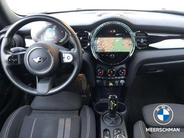 Mini Electric Cooper SE — photo 7