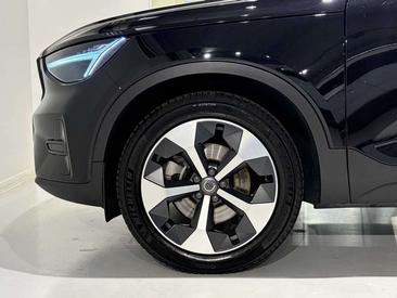 Volvo XC40 B3 Plus — photo 3
