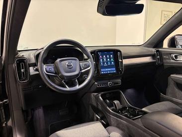 Volvo XC40 B3 Plus — photo 9