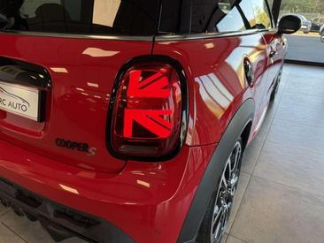 Mini Cooper JCW S — photo 5