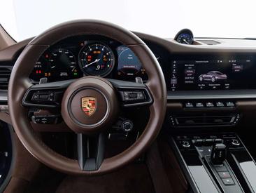 Porsche 992 II Carrera 4S — photo 16