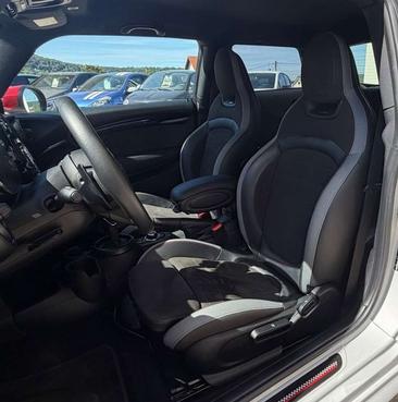 Mini 3 Portes JCW One — photo 8