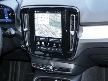 Volvo XC40 B3 Plus — photo 7