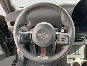 Mini Cooper JCW S — photo 12