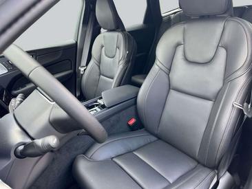 Volvo XC60 B5 Ultimate — photo 10