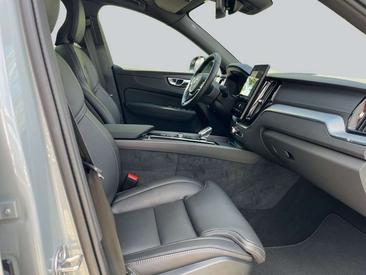 Volvo XC60 B5 Ultimate — photo 12