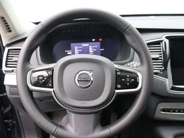 Volvo XC90 T8 Ultimate — photo 12