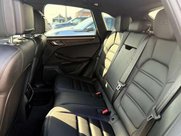 Porsche Macan Electrique GTS — photo 16