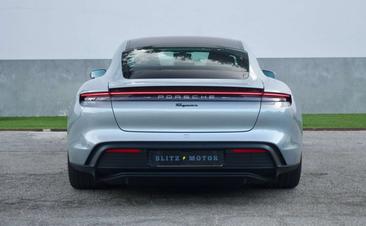 Porsche Taycan — photo 5