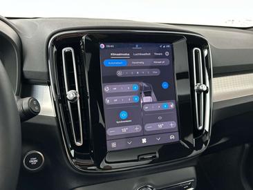 Volvo XC40 B4 Plus — photo 36