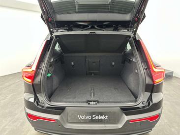 Volvo XC40 B4 Plus — photo 39