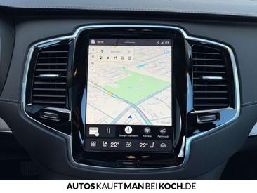 Volvo XC90 T8 — photo 11