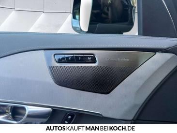 Volvo XC90 T8 — photo 16