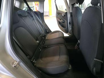 Mini Countryman Essential One — photo 15