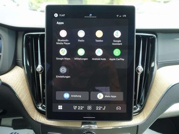 Volvo XC60 B5 — photo 17