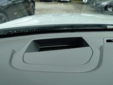 Volvo XC60 B5 — photo 24