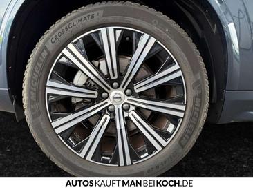 Volvo XC90 B5 Plus — photo 14