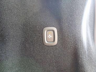 Volvo XC60 B5 — photo 27