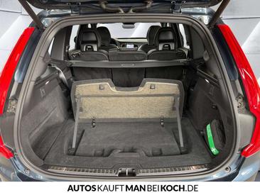 Volvo XC90 B5 Plus — photo 16