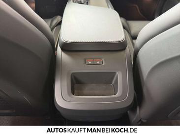 Volvo XC90 B5 Plus — photo 19