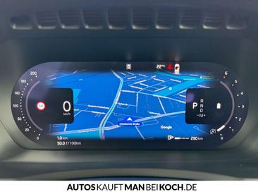 Volvo XC90 B5 Plus — photo 25