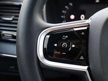 Volvo XC90 T8 Recharge Plus — photo 13