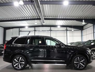 Volvo XC90 B5 Plus — photo 8