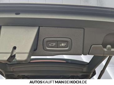 Volvo XC60 B5 Ultimate — photo 16