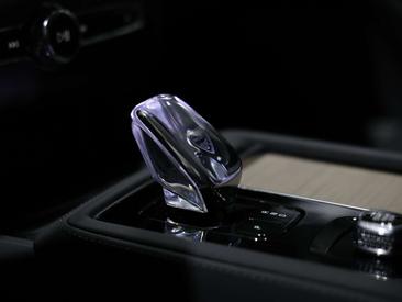 Volvo XC90 B5 Plus — photo 16