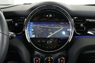Mini Electric Yours Cooper E — photo 10