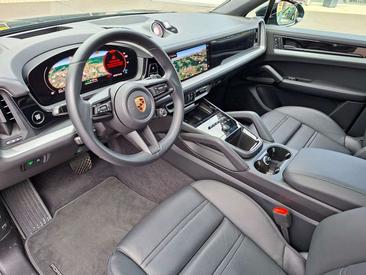Porsche Cayenne III S — photo 18