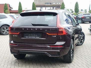 Volvo XC60 T8 Recharge Plus — photo 2