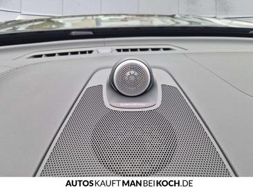 Volvo XC60 B5 Ultimate — photo 29